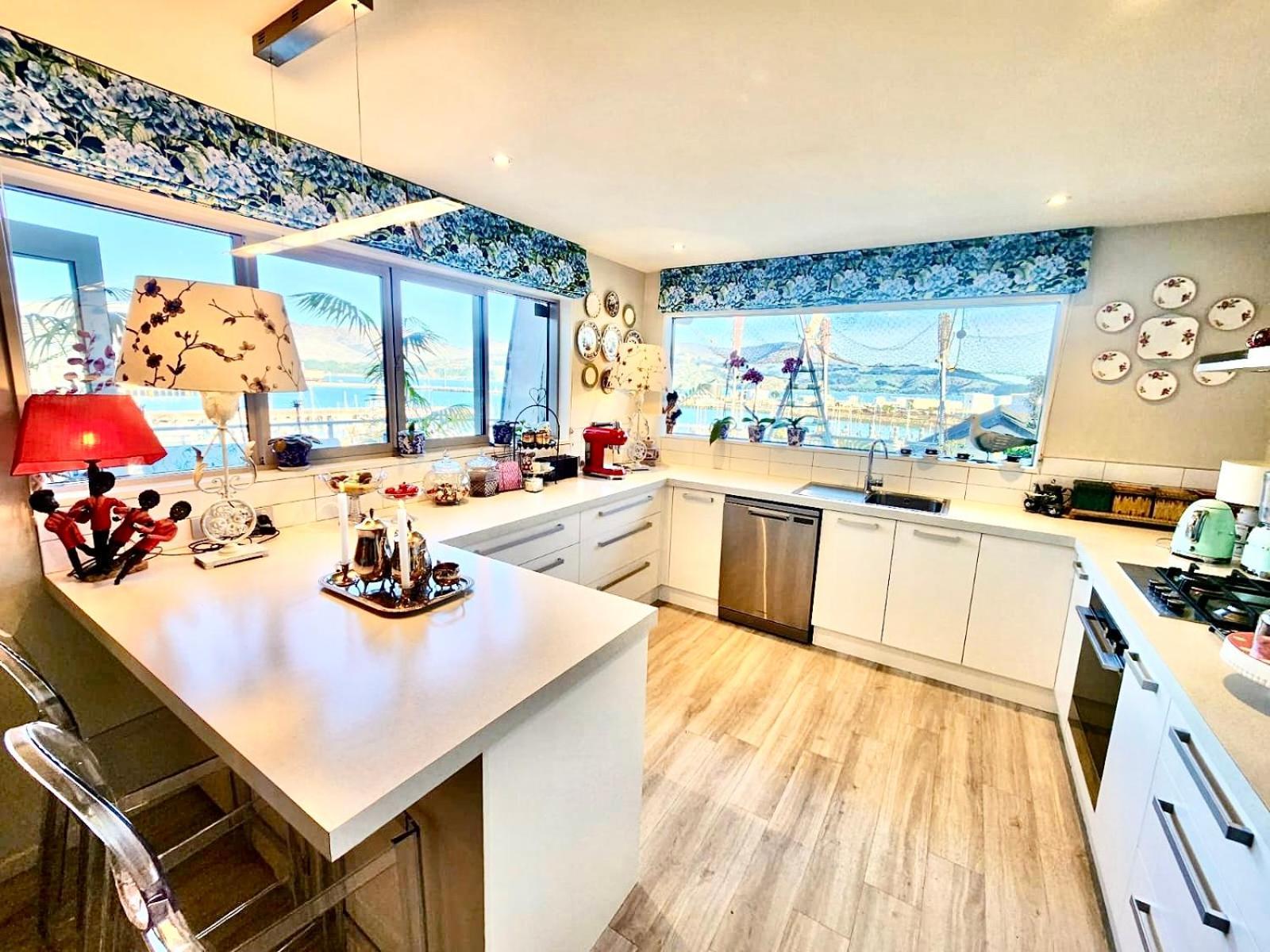 Sea Views In Luxury At Lyttelton Boatique House - 14 Km From Christchurch Exterior photo